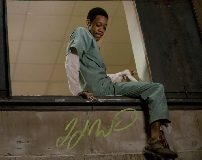 Tyler James Williams autograph