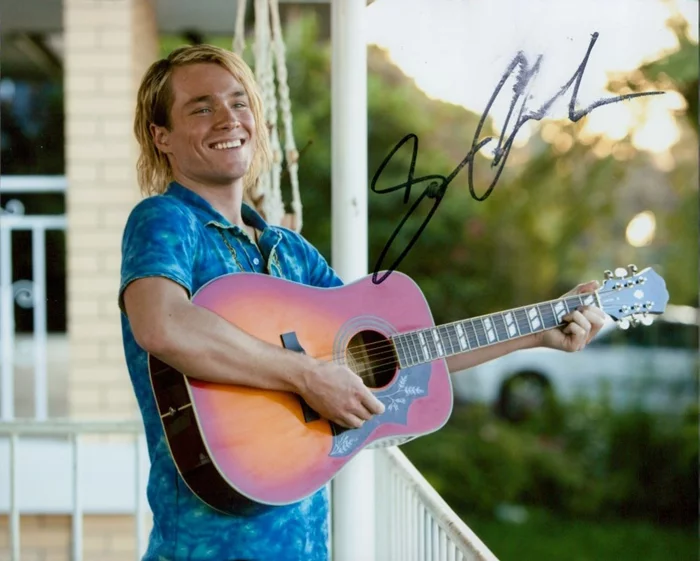 Sam Clark autograph