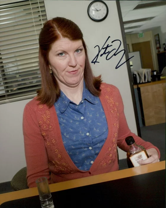 Kate Flannery autograph