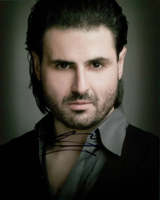 Arman Nshanian autograph