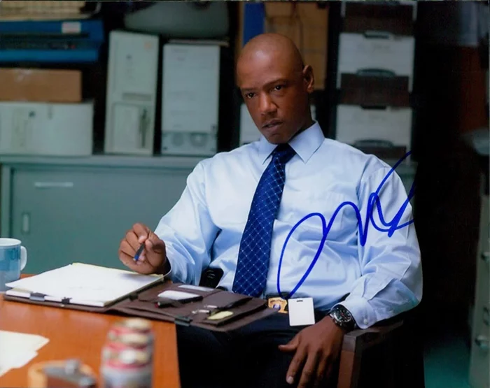 Tory Kittles autograph