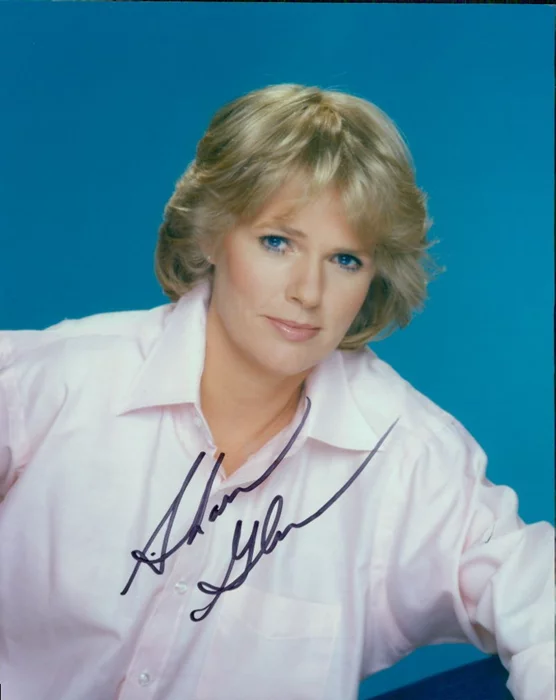 Sharon Gless autograph