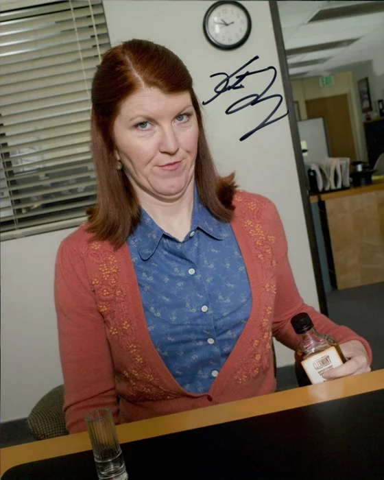 Kate Flannery autograph