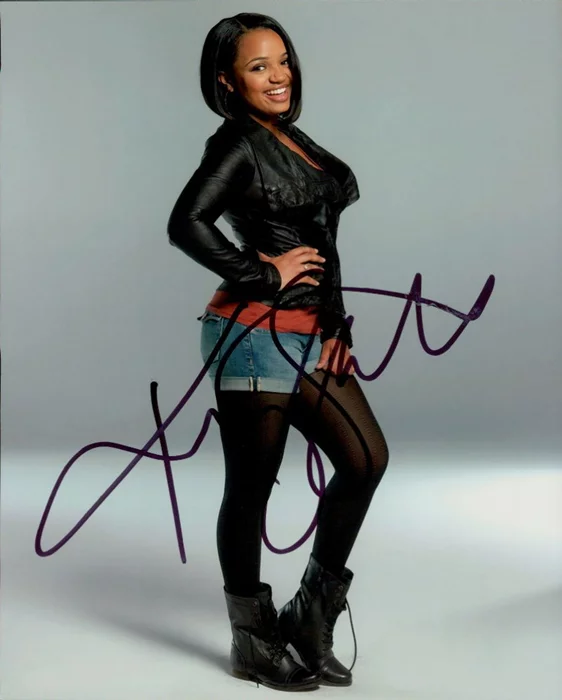 Kyla Pratt autograph