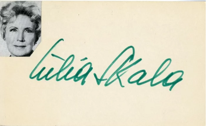 Lilia Skala autograph