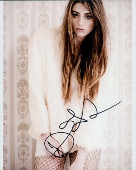 Dominik Garcia-Lorido autograph