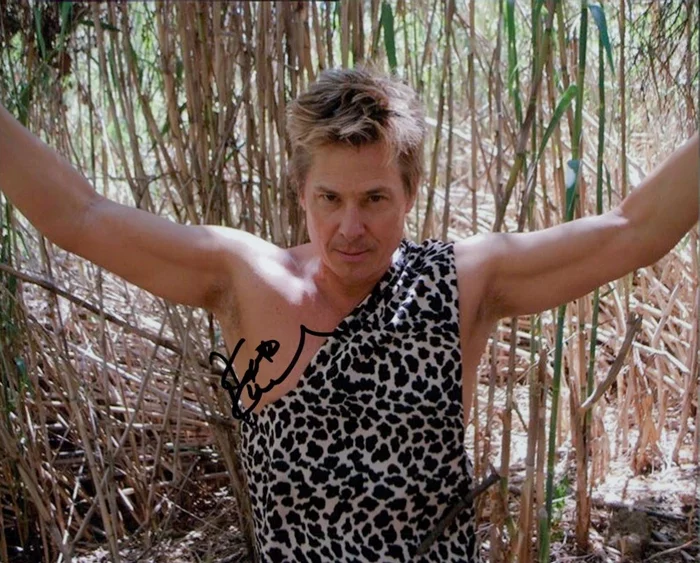 Kato Kaelin autograph