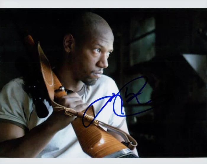 Tory Kittles autograph