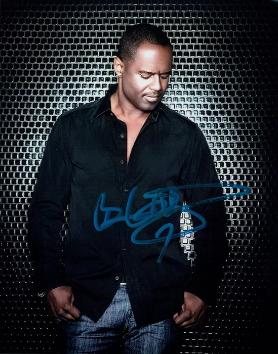 Brian McKnight autograph
