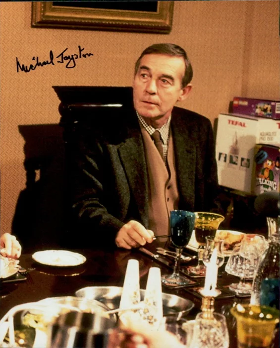 Michael Jayston autograph