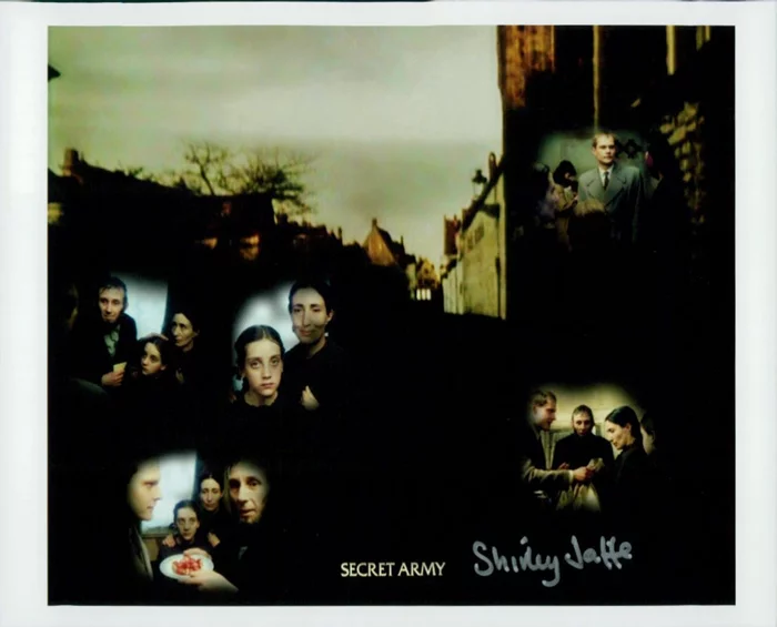 Shirley Jaffe autograph