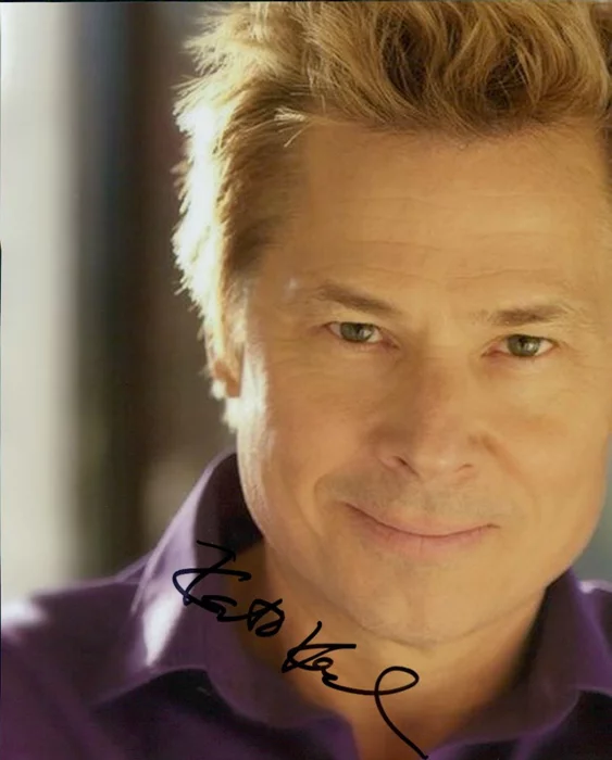 Kato Kaelin autograph