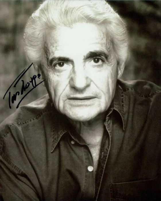 Tom Troupe autograph