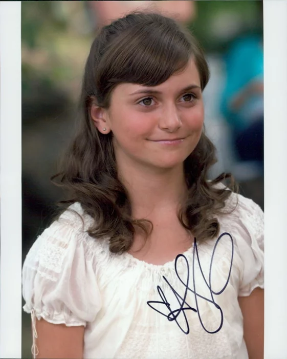 Alyson Stoner autograph