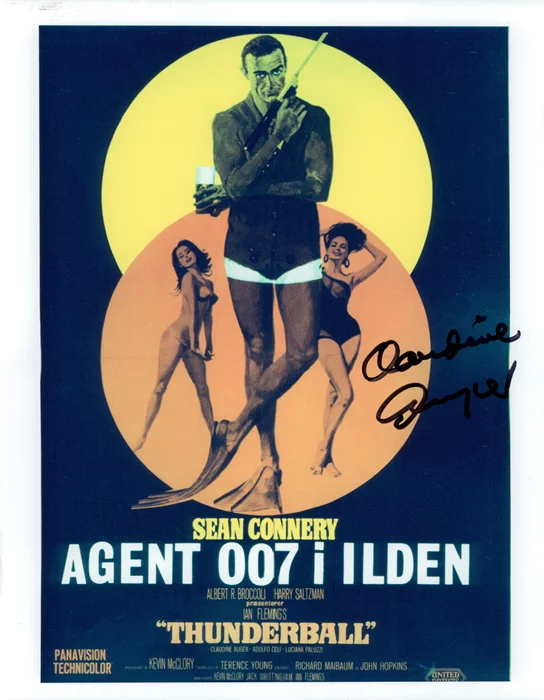 Claudine Auger autograph
