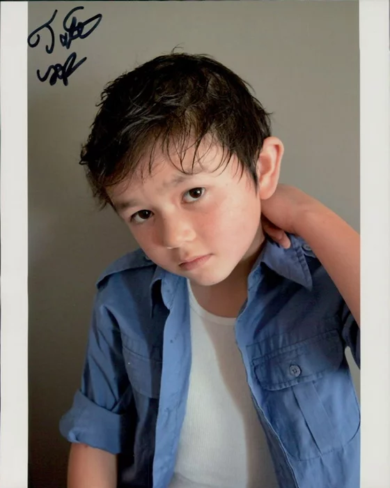 Tate Yap autograph