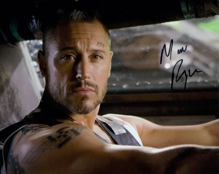 Max Ryan autograph