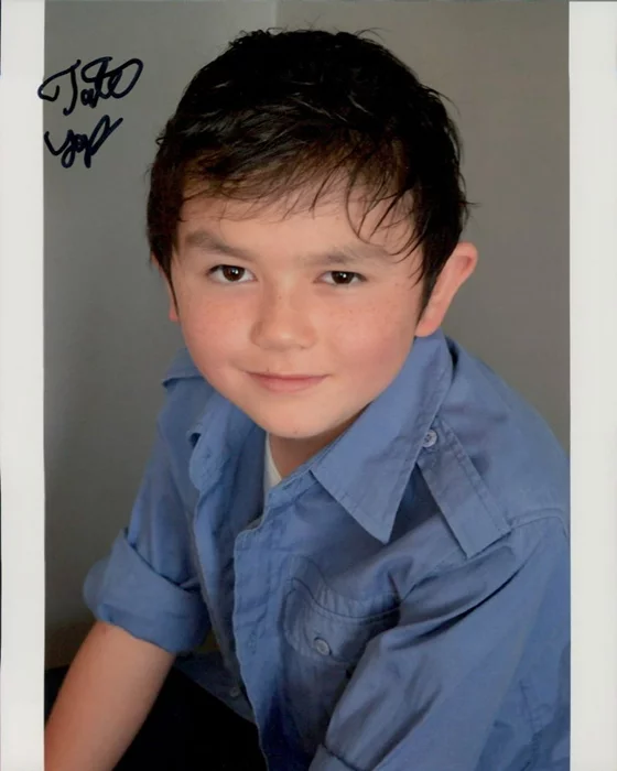 Tate Yap autograph
