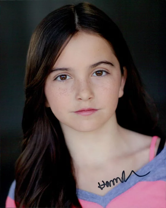 Hannah Cheramy autograph