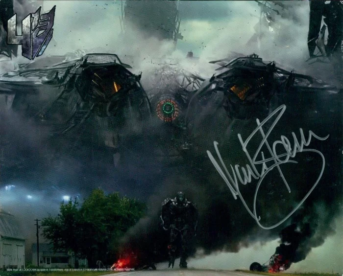 Mark Ryan autograph