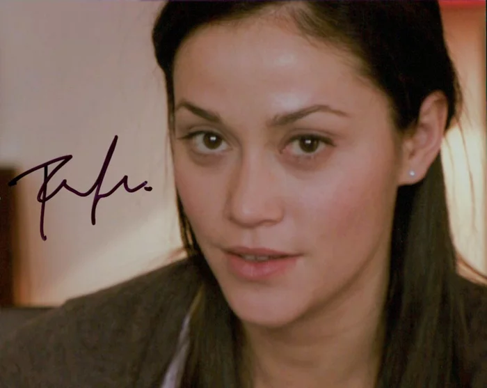 Fernanda Andrade autograph