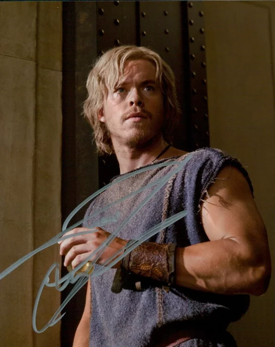 Todd Lasance autograph
