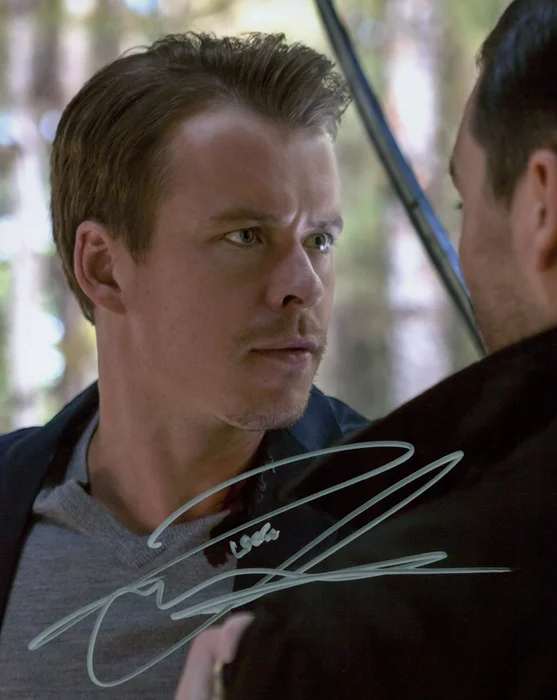 Todd Lasance autograph