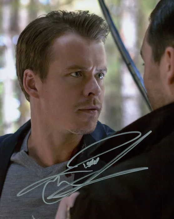 Todd Lasance autograph