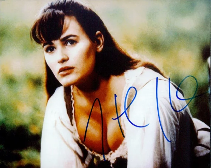 Judith Godreche autograph
