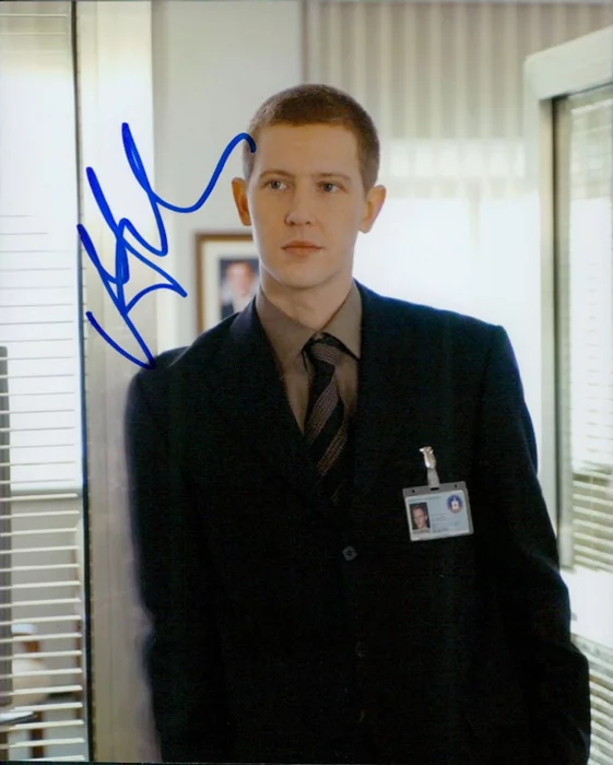 Gabriel  Mann autograph