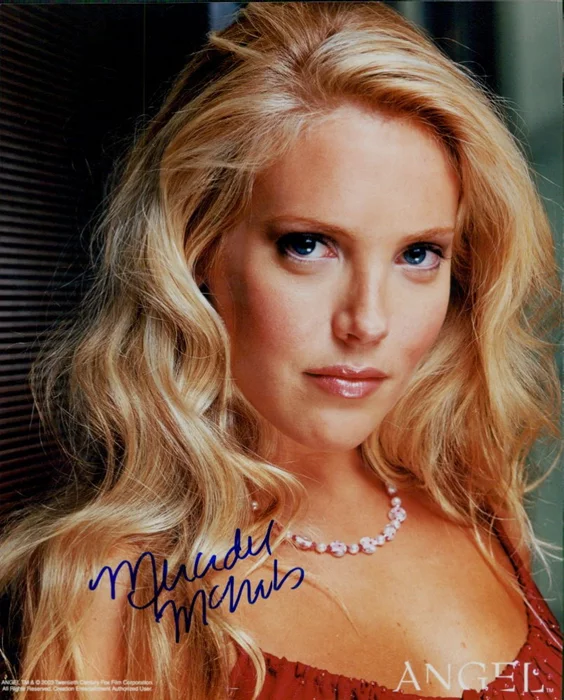 Mercedes McNab autograph