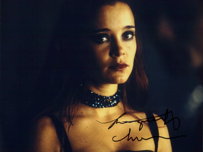 Marguerite Moreau autograph