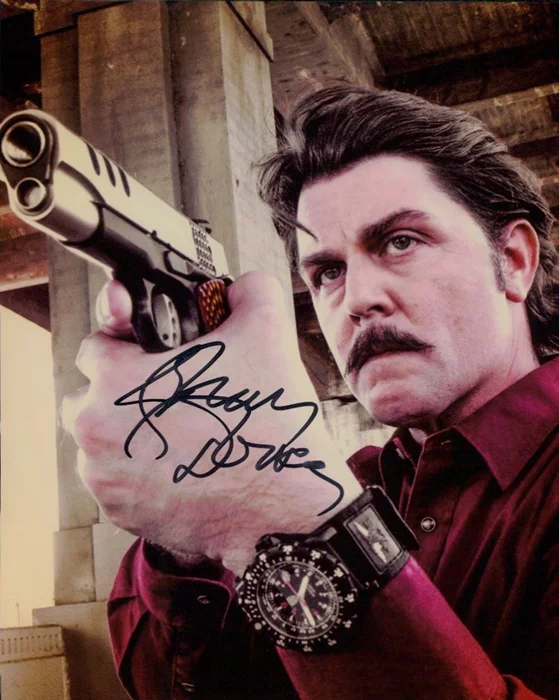 Johnny Dowers autograph