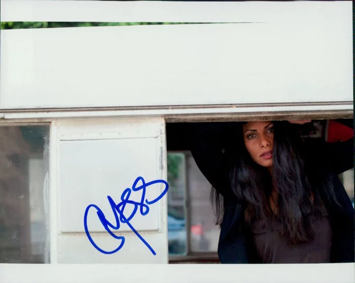 Christina Moses autograph