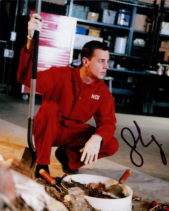 Sean Murray autograph