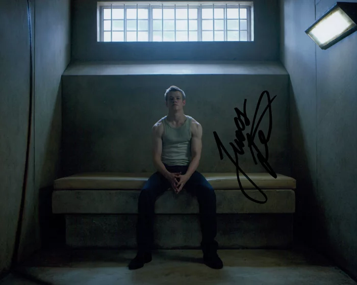 Lucas Till autograph