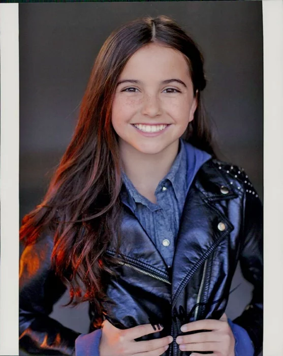 Hannah Cheramy autograph
