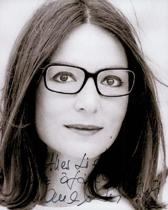 Nana Mouskouri autograph