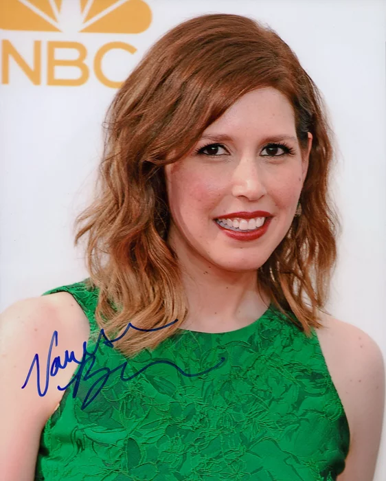 Vanessa Bayer autograph