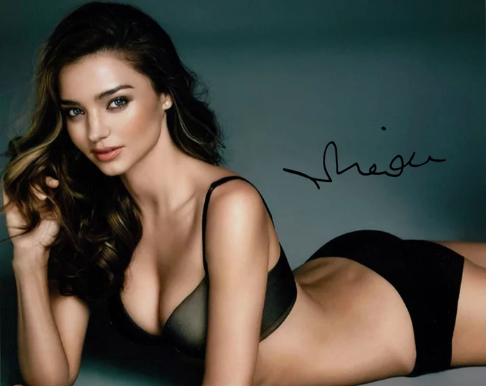 Miranda Kerr autograph