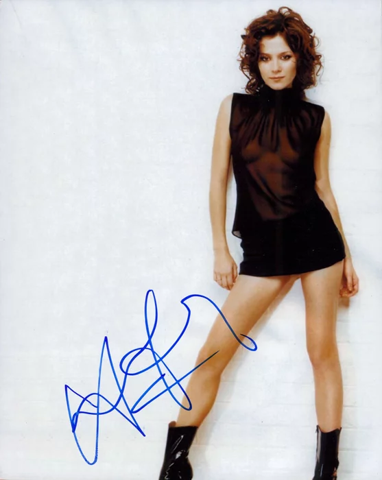 Anna Friel autograph