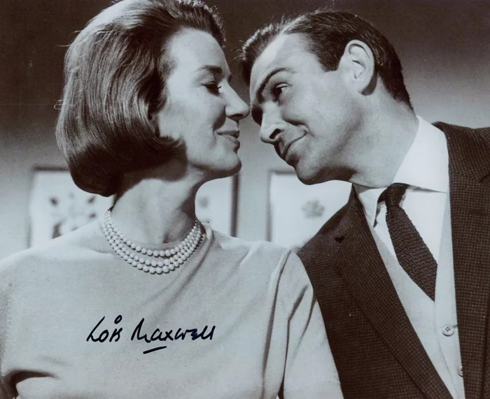 Lois Maxwell autograph