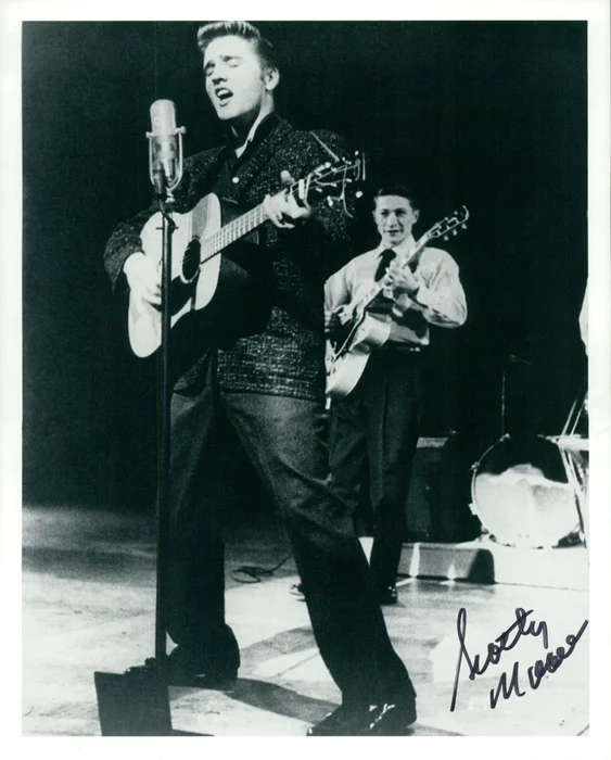 Scotty Moore autograph