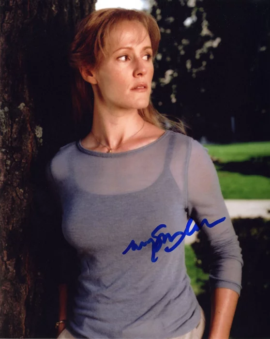 Mary Stuart Masterson autograph