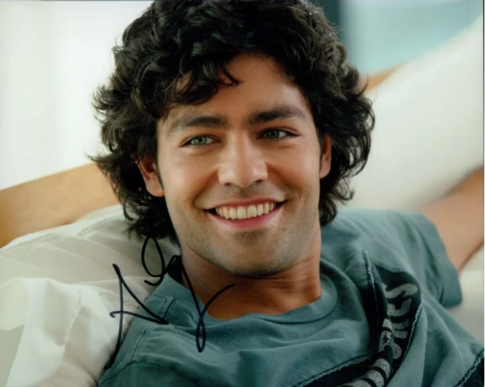 Adrian Grenier autograph