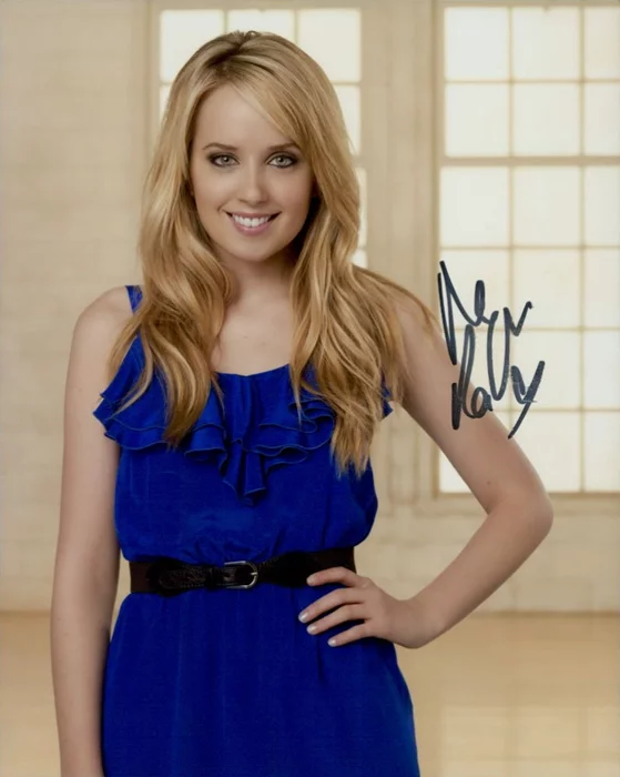 Megan Park autograph