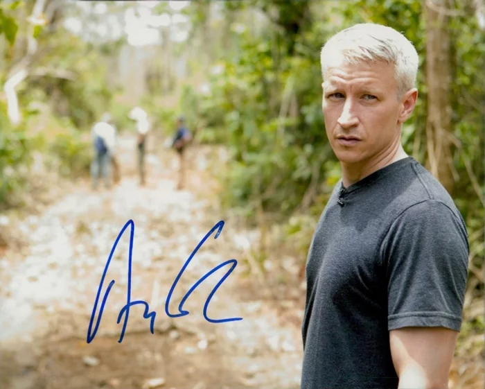 Anderson Cooper autograph