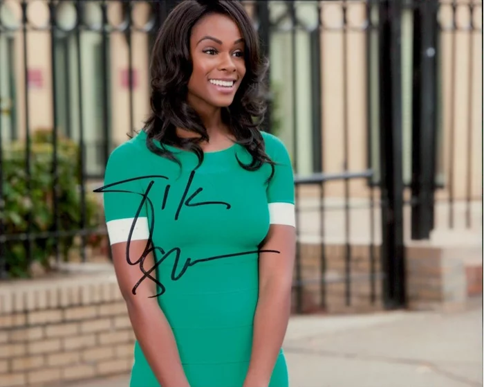 Tika Sumpter autograph
