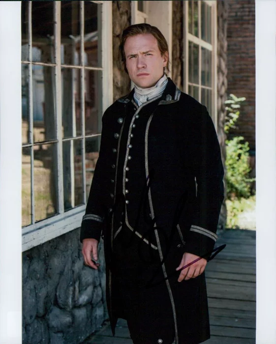 Rafe Spall autograph
