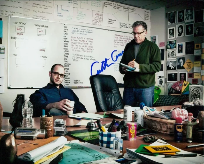 Carlton Cuse autograph